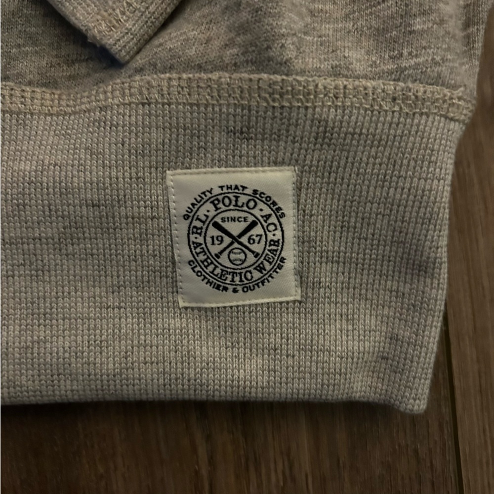 Polo Ralph Lauren | New York Yankees Crewneck Sweatshirt Loft Grey (Small) - Picture 7 of 16